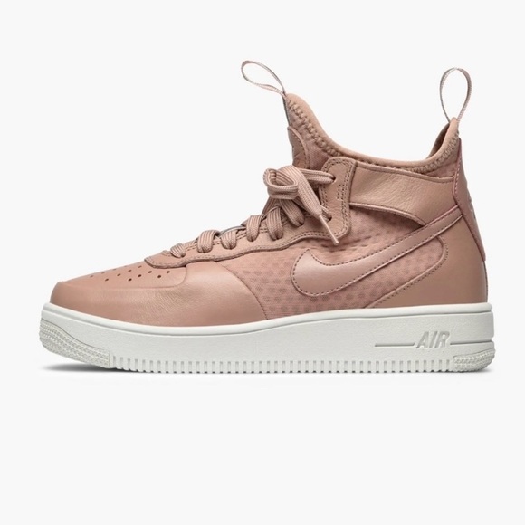 Nike Shoes - Nike W Air Force 1 Ultraforce Mid Womens
864025-600, Pink size 8